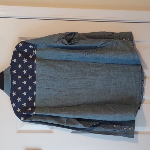 Commander Life Duck Commander Stars Button Down Shirt - Picture 6 of 6